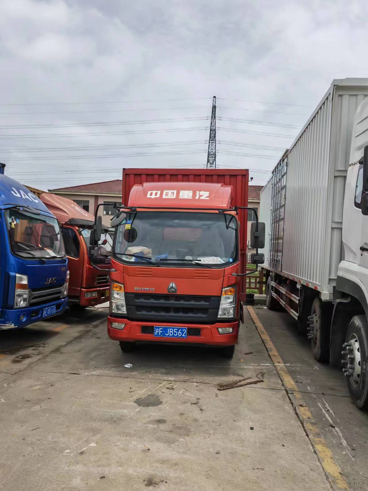 二手市场的宝藏，隐藏在巷弄深处的4.2米厢式货车奇缘与价格探索